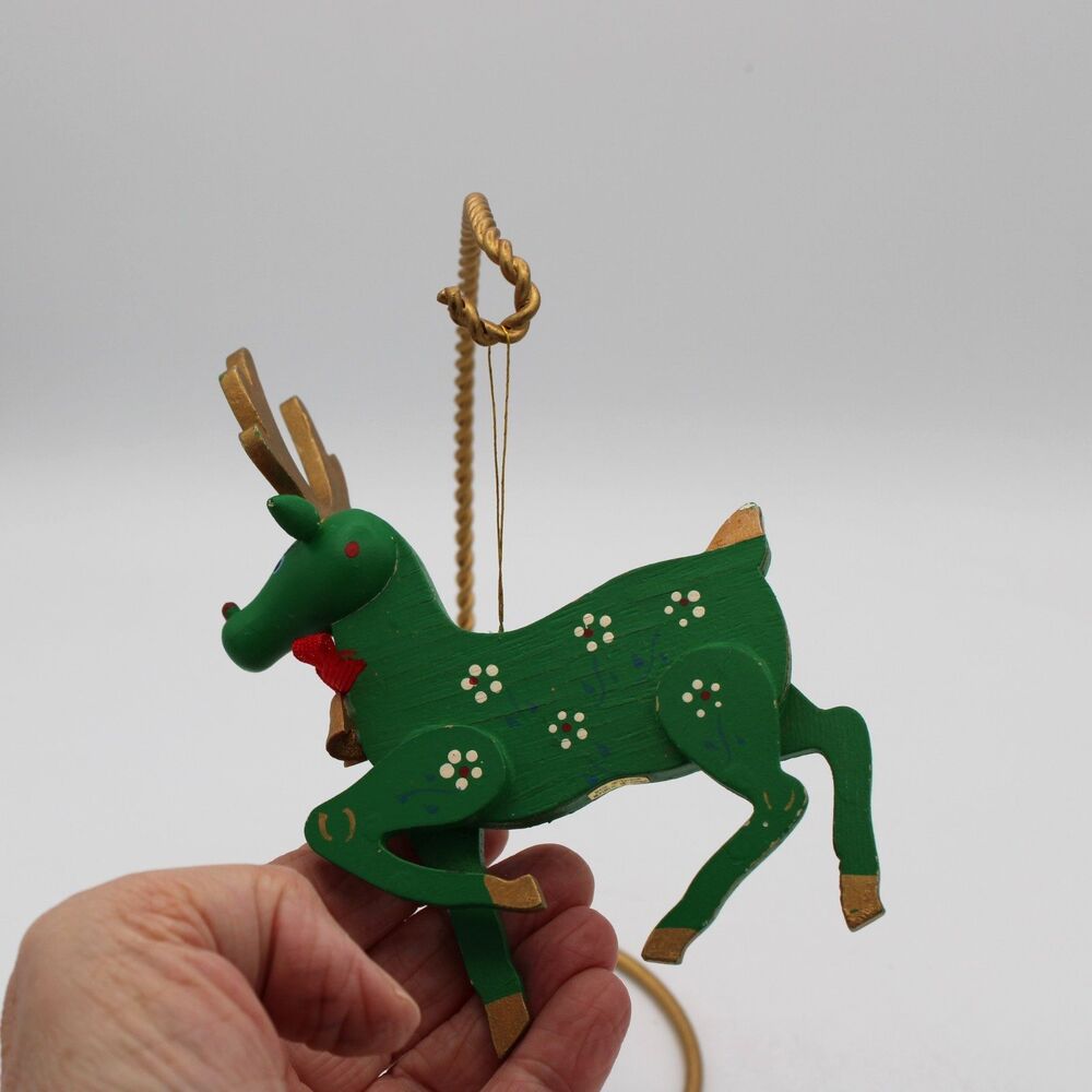 Vintage Green Red Nose reindeer wooden Christmas ornament Flowers Green - Picture 3 of 5